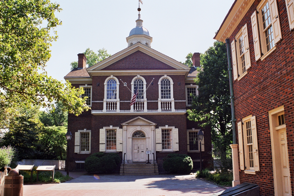 Outlet Small Carpenter's Hall